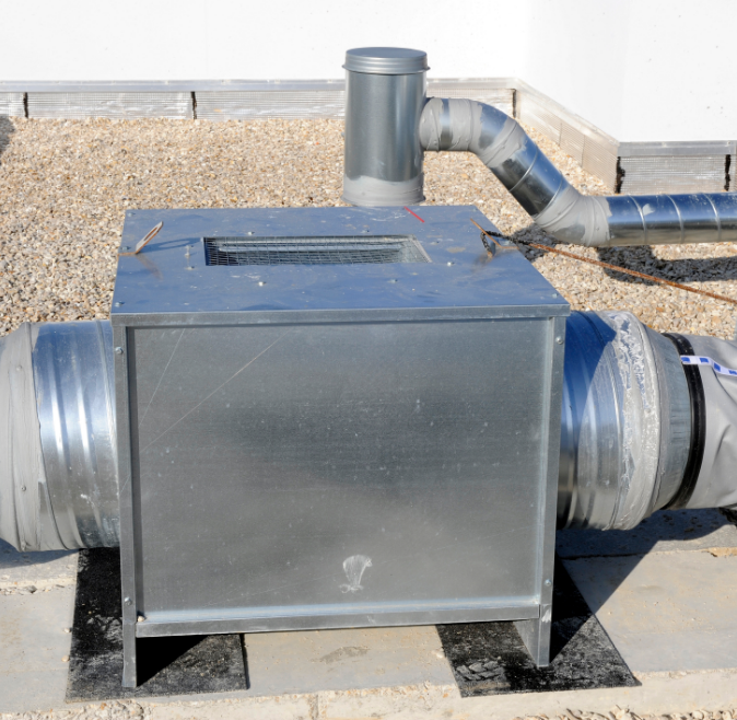 VMC installée sur une toiture