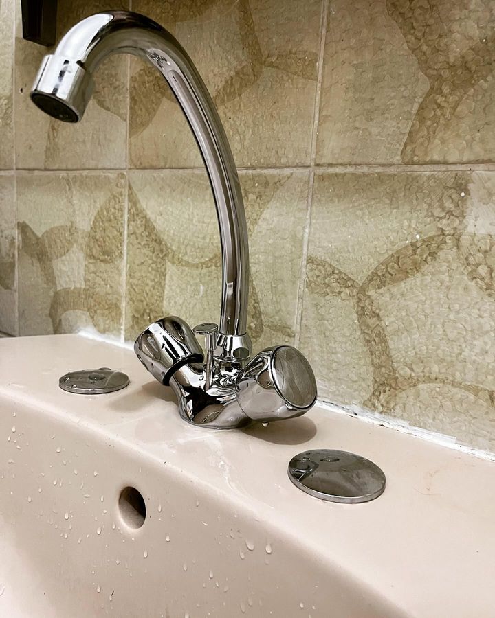 Lavabo sans douchette